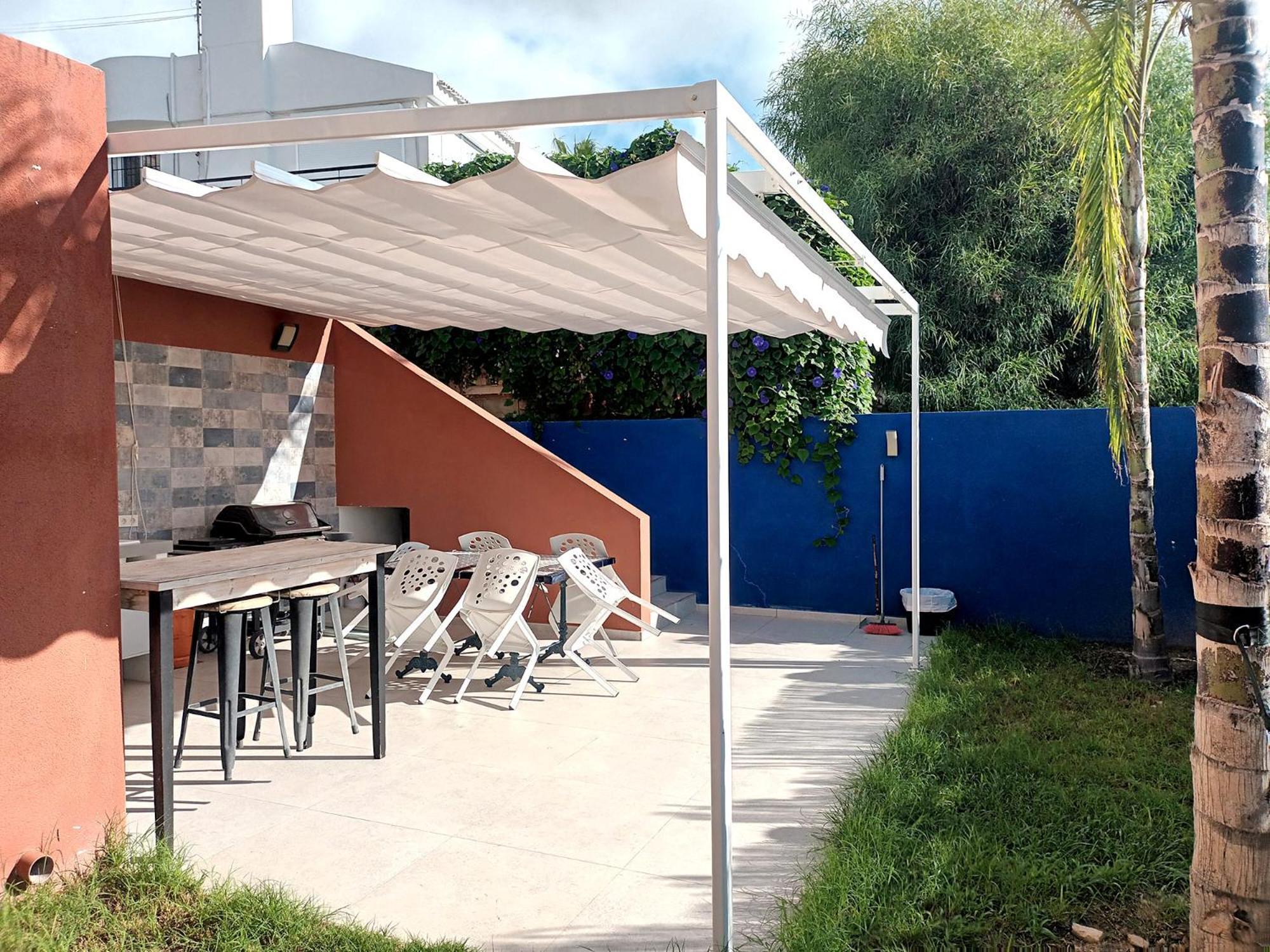 Guesthouse En Coveta Fuma- El Campello Exteriör bild